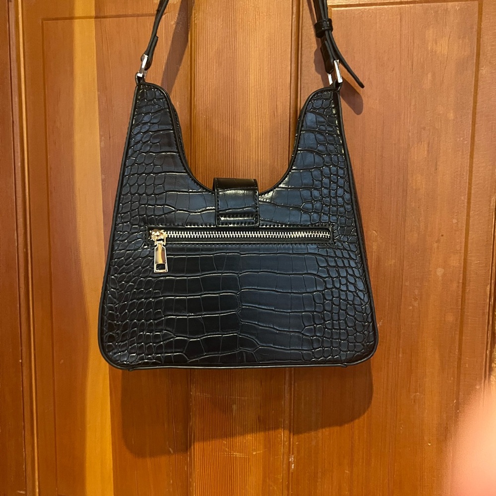 Madison West Black Croc-Embossed Shoulder Bag - Picture 4 of 9